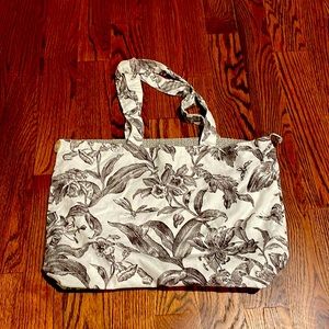 Cute Floral Tote/purse - wear in two ways!